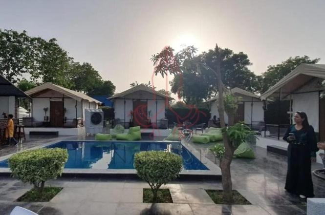 Luxury Farmhouse In Chhatarpur With Pool New Delhi Eksteriør billede